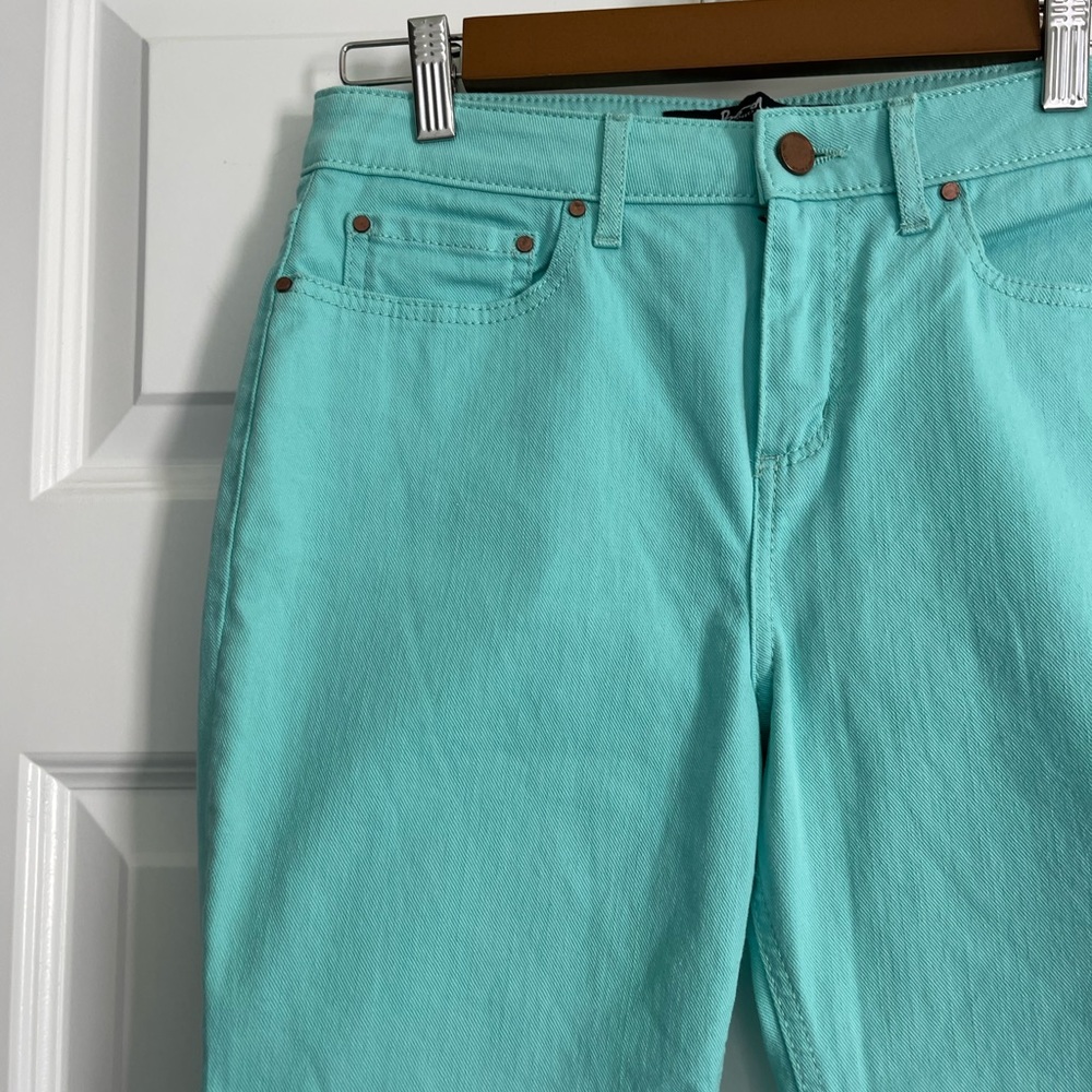 Boden women’s jeans size 10 aqua/teal